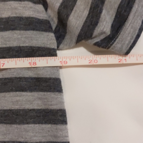 Young & Hip Edward striped tee - Gray/charcoal - Picture 3 of 4